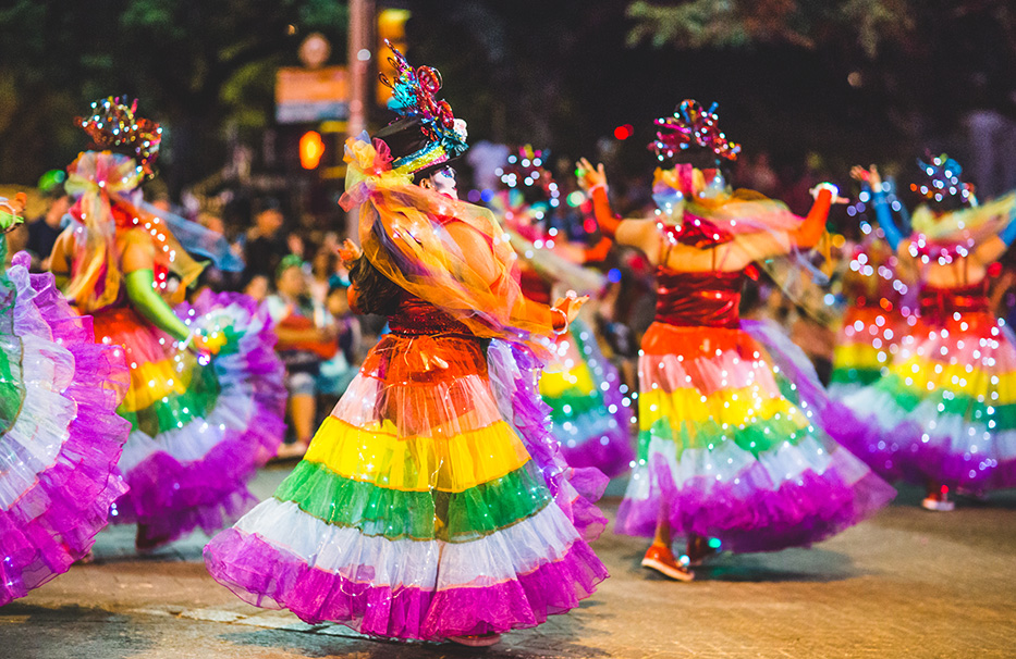 Fiesta Flambeau Dancers